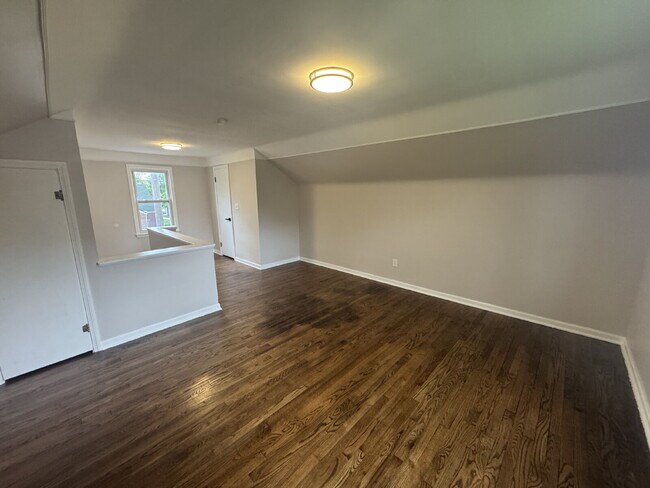 Building Photo - Beautiful 3-Bedroom Home in Detroit