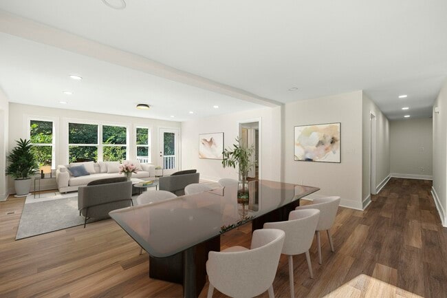 Building Photo - 1620 Chevron Way