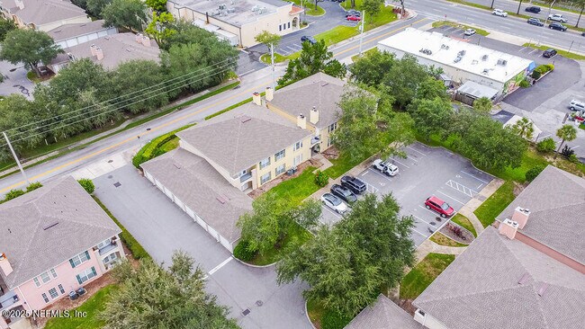 Building Photo - 168 Jardin De Mer Pl