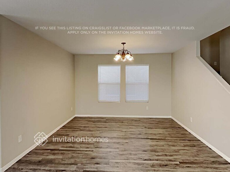 Building Photo - 9509 Grand Fir Ct