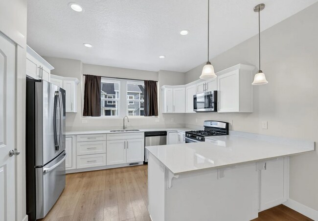 Building Photo - 2083 N 3930 W