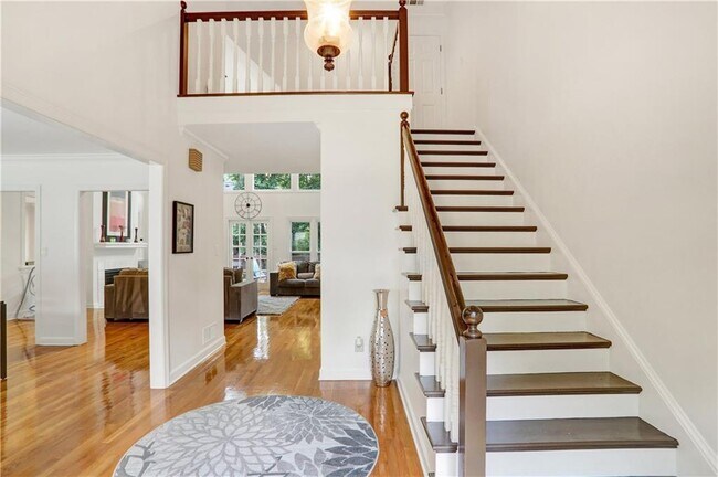 Building Photo - 745 Winterwind Way