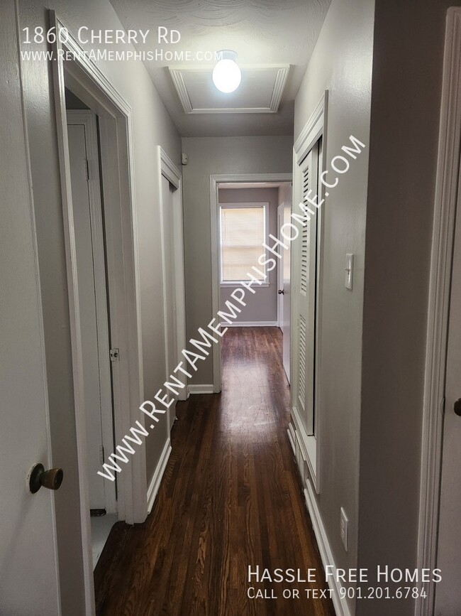 Building Photo - 3Bd/1.5Ba Single Family House