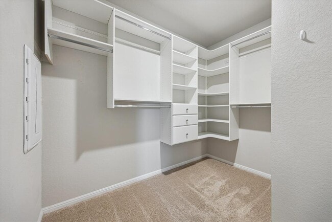 Building Photo - 220 Tributary Way