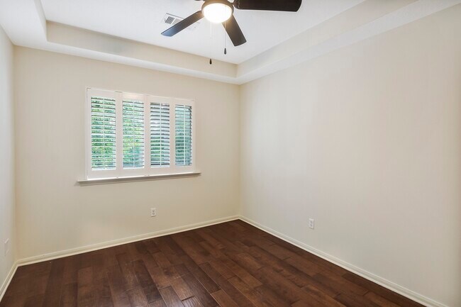 Building Photo - 76 S Piper Trace