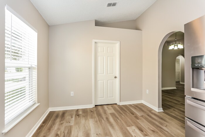 Building Photo - 9611 Watershed Dr E
