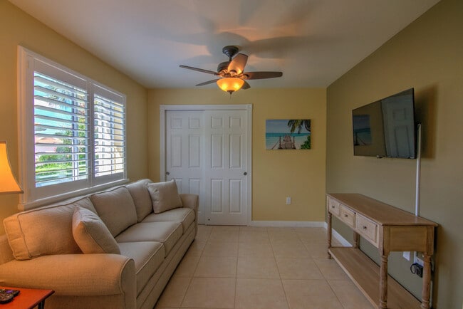 Primary Photo - 7278 Salerno Ct