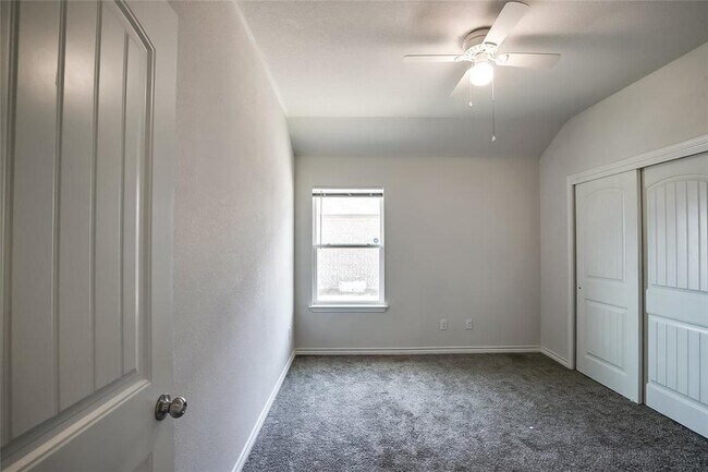 Building Photo - 6507 Catherine Dr