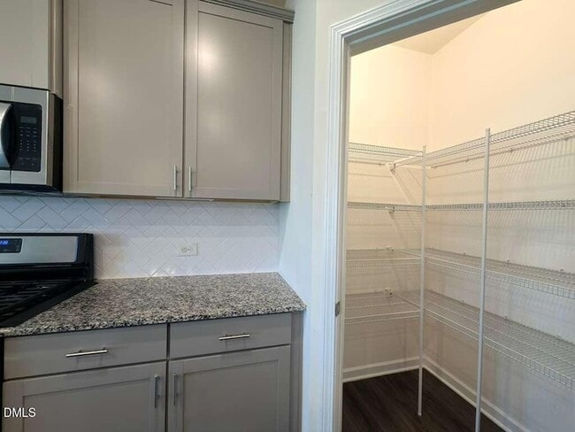 Building Photo - 1646 Clayfire Dr.