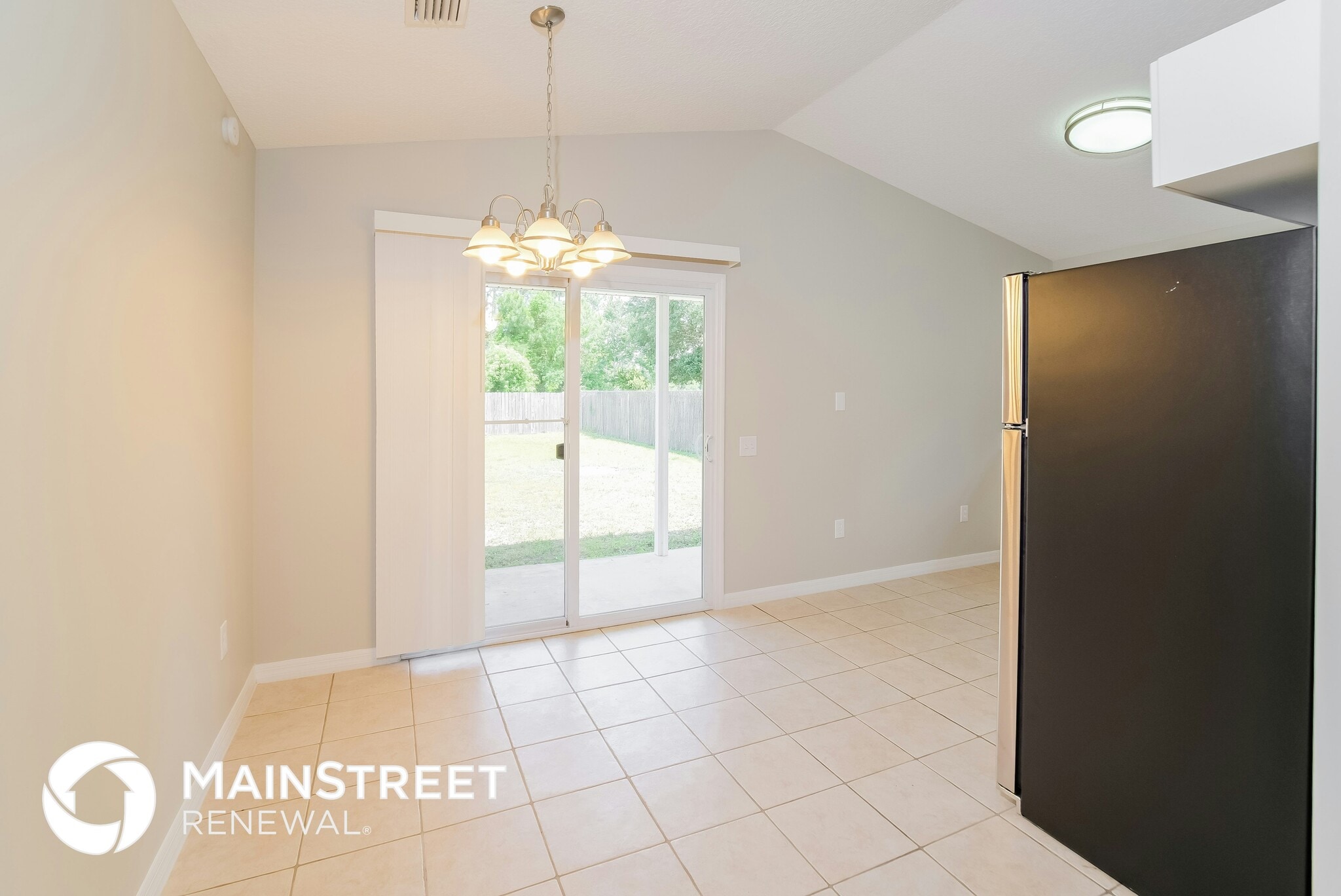 Building Photo - 1160 N St Johns St