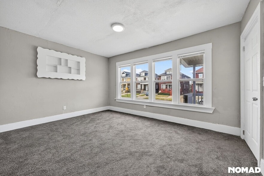 Building Photo - 3034 Gray St