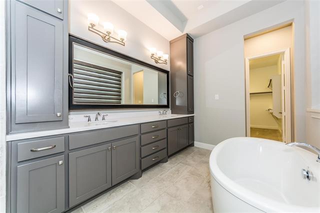 Building Photo - 6816 Royal Liverpool Dr