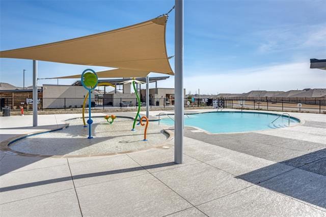 Building Photo - 2216 Toucan Dr