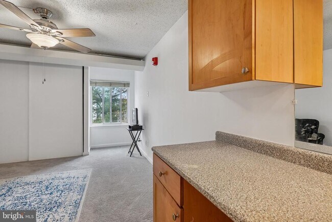 Building Photo - 60 S Van Dorn St