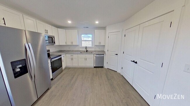 Building Photo - 14 Catawba Ave