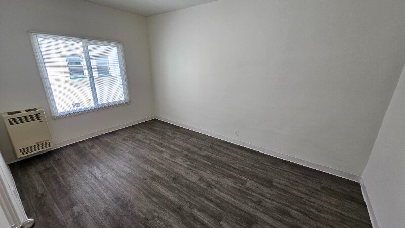 Building Photo - 226 S Tower Dr