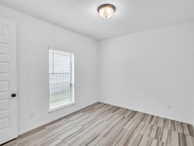 Building Photo - 21022 Camberwell Beauty Ln