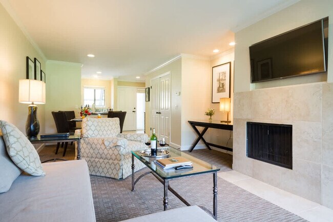 Building Photo - 1600 Atlas Peak Rd