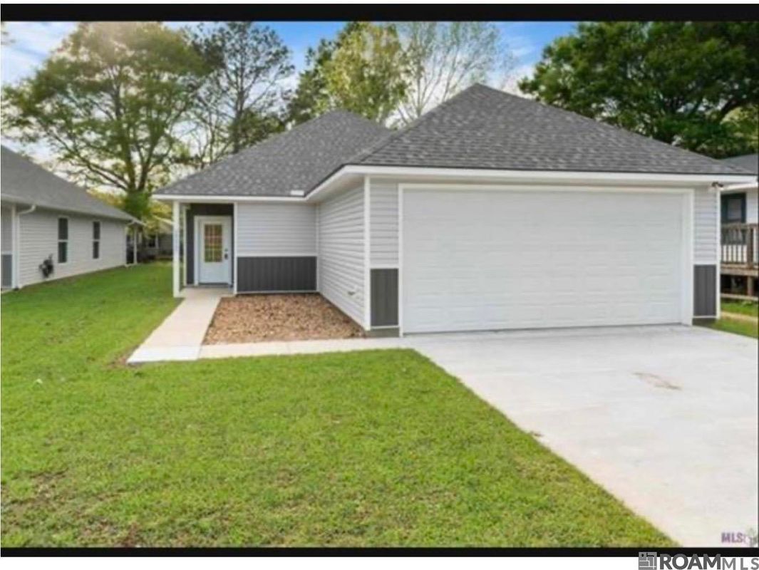 Building Photo - 29537 Bloss Ave
