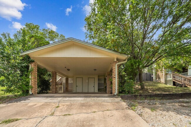 Building Photo - AUS8108 Dunn