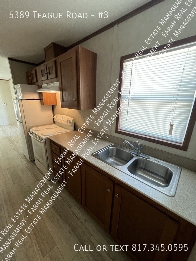 Building Photo - 5389 Teague Rd