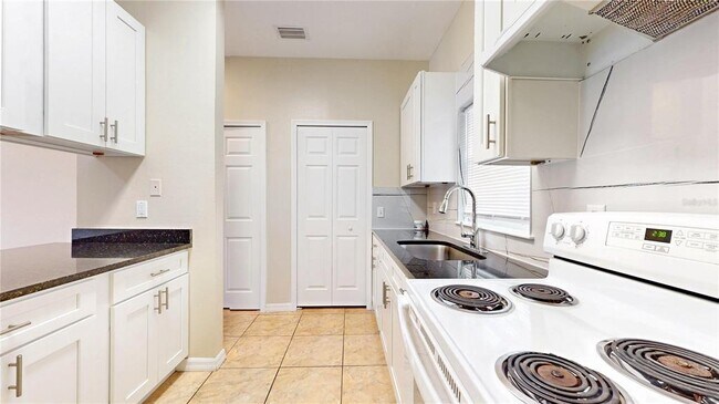 Building Photo - 206 Majors Ln