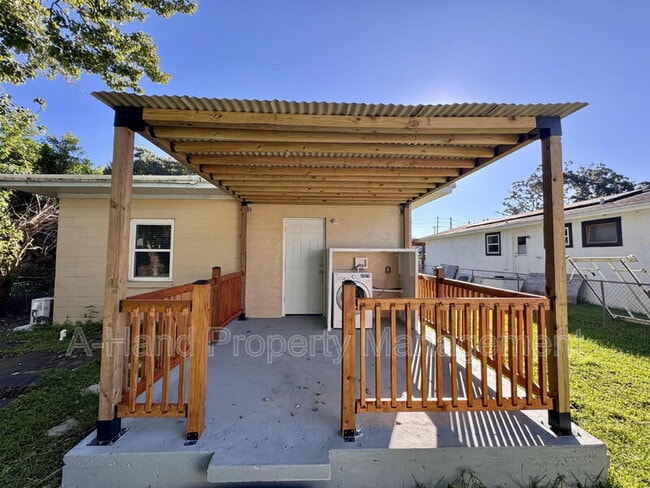 Building Photo - 1320 Beulah Rd