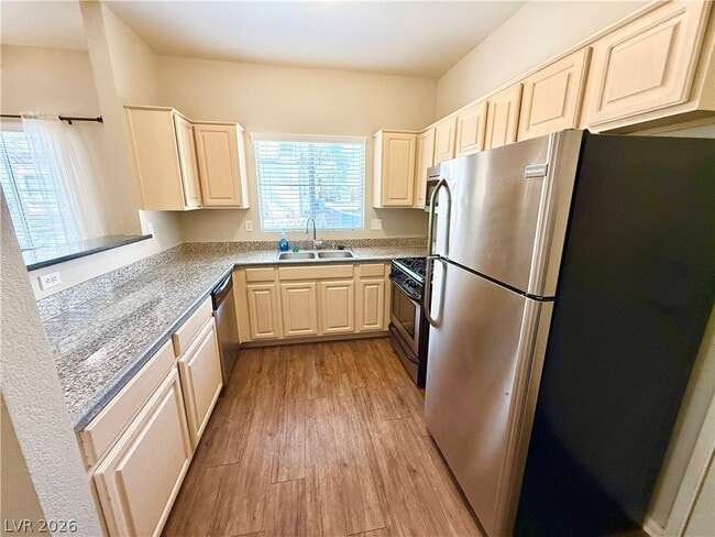 Building Photo - 5250 S Rainbow Blvd