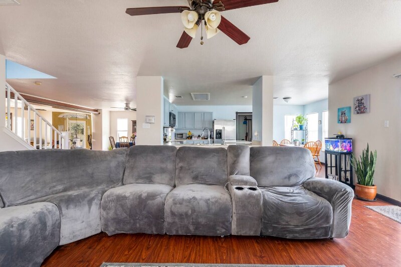 Building Photo - 1700 Balsam Way