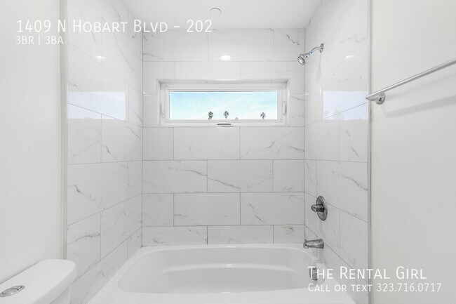 Building Photo - 1409 N Hobart Blvd