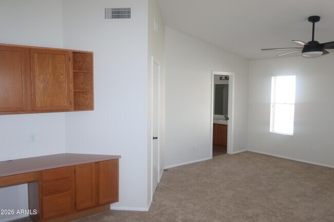 Building Photo - 7629 W Kristal Way