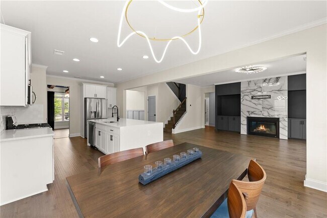Building Photo - 5255 Candun Cir
