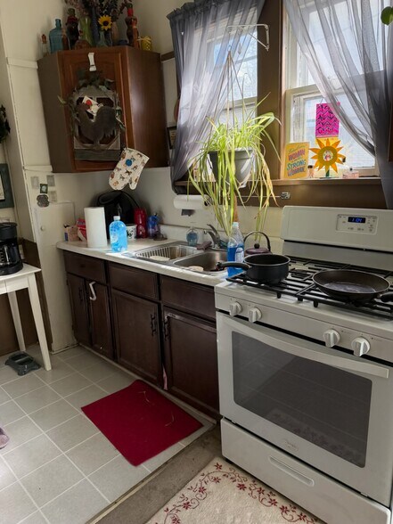 Building Photo - 1510 Alabama St