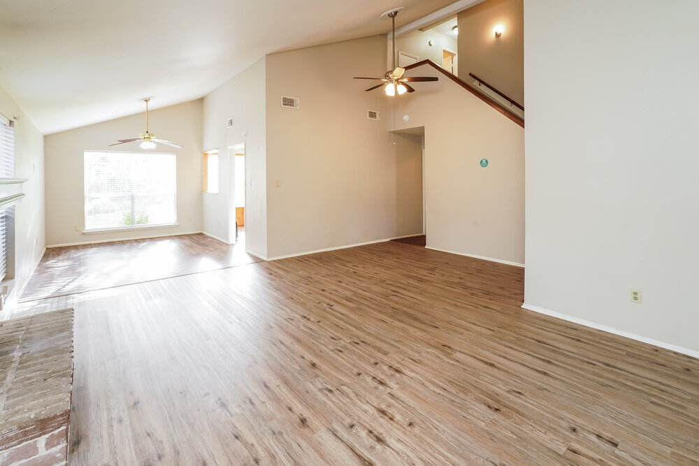 Building Photo - 19834 Packwood Dr