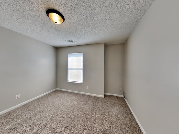 Building Photo - 50 Crestfield Cir