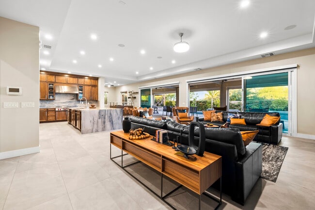 Building Photo - 8396 Sweetwater Creek Way