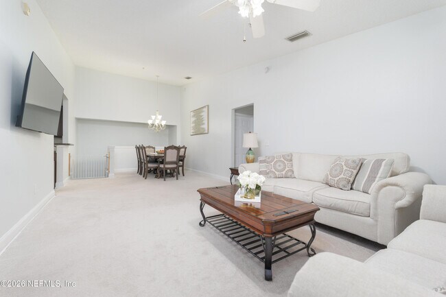 Building Photo - 7060 Deer Lodge Cir