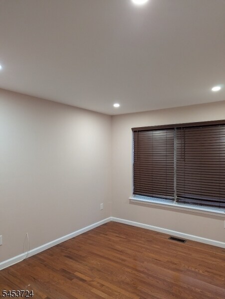 Building Photo - 316 Ventnor Ct