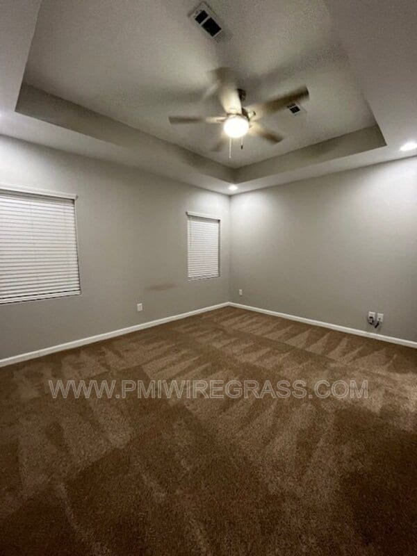 Building Photo - 347 Spruce Ln