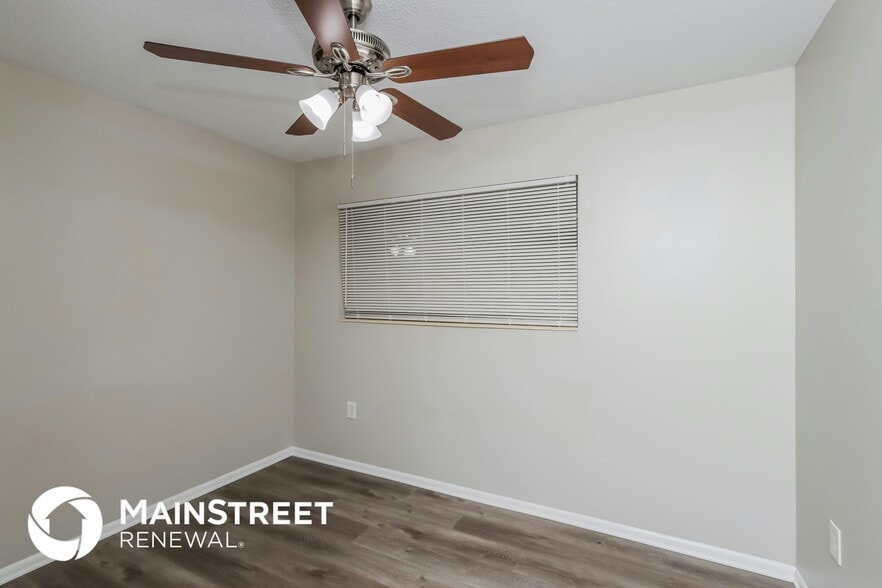 Building Photo - 1607 Albert Dr