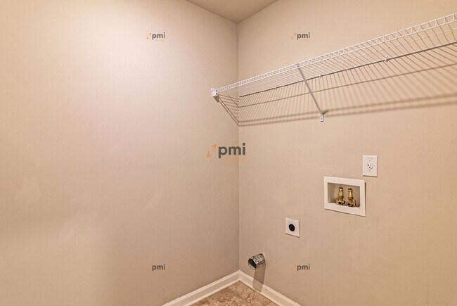 Building Photo - 1710 Hannah Ct