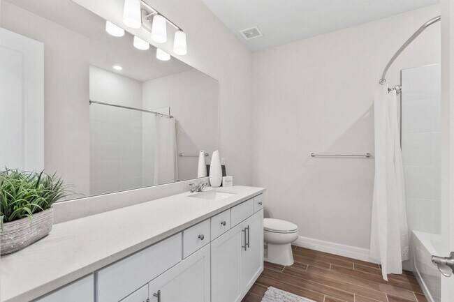 Building Photo - 10373 SW Green Turtle Ln