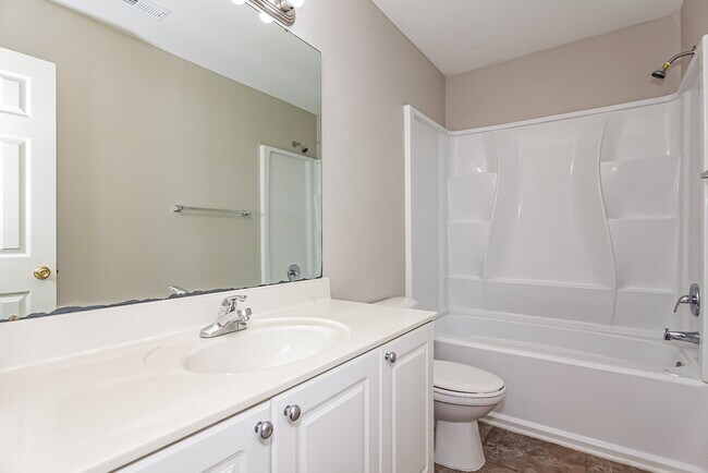 Building Photo - 1315 Braveheart Ln