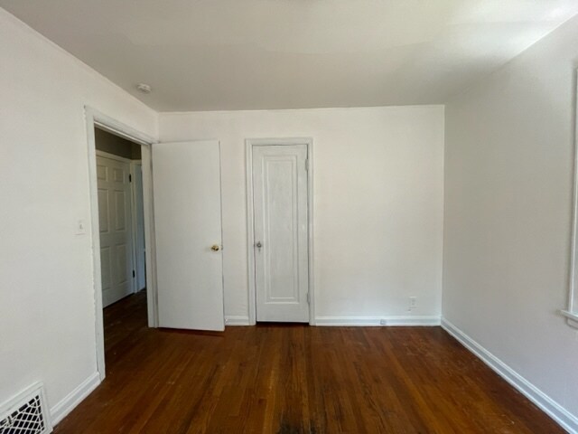 Building Photo - 1650 Huey St