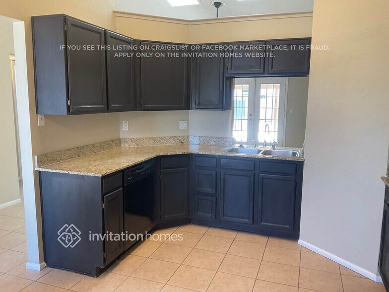 Building Photo - 4739 W Morrow Dr