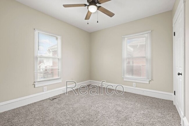 Building Photo - 831 Studer Ave