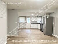 Building Photo - 674 5th Ave