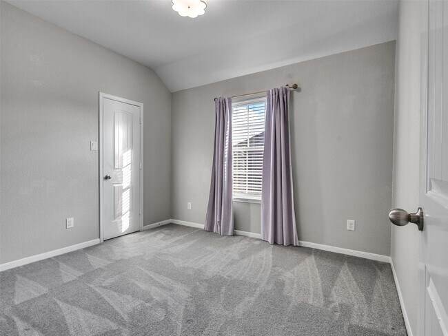 Building Photo - 948 Ponte Serra Dr