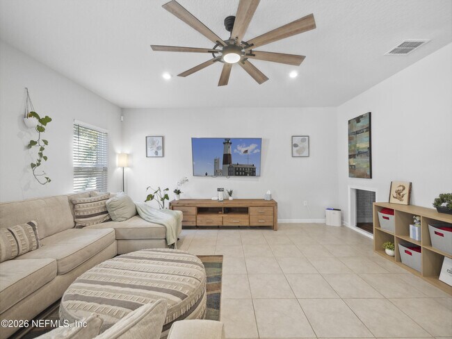 Building Photo - 1430 Tan Tara Trl