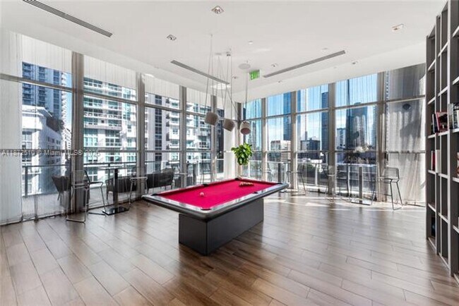 Building Photo - 1100 S Miami Ave